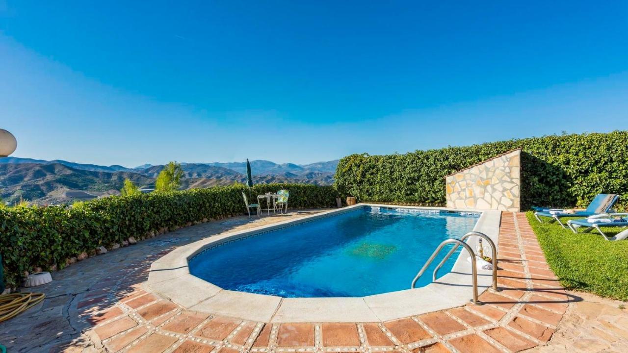 Casa La Noria Iznate By Ruralidays Villa Bagian luar foto